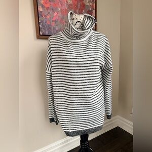 Striped loose turtle Neck Sweater - Dark Gray and White